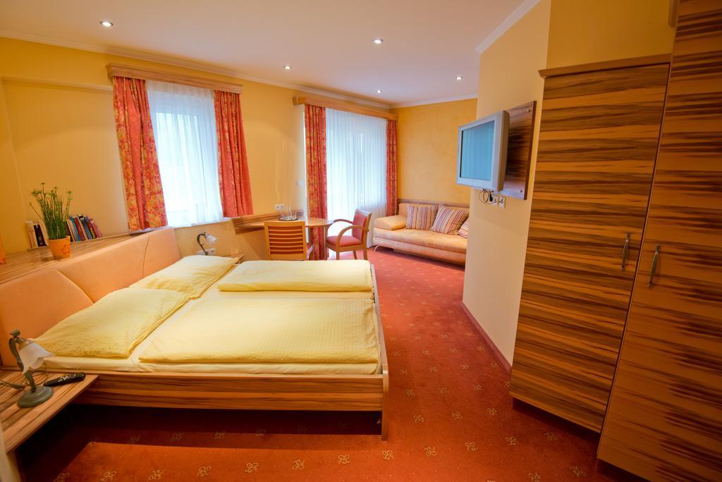 Fruehstueckspension Seeberghof Seewiesen 외부 사진